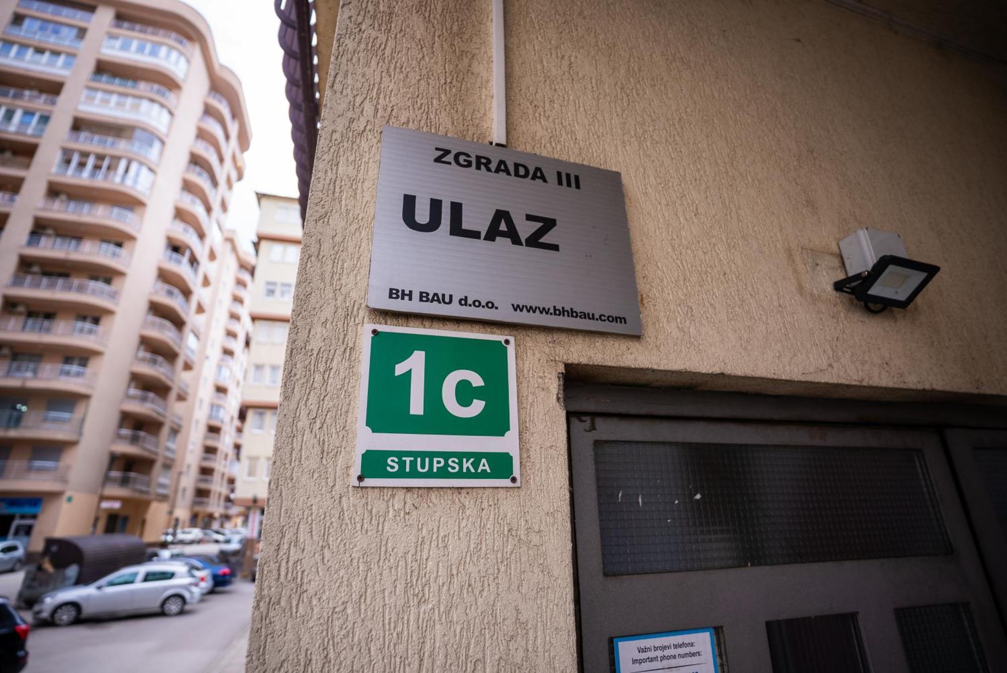 A&e 2 Living Apartment